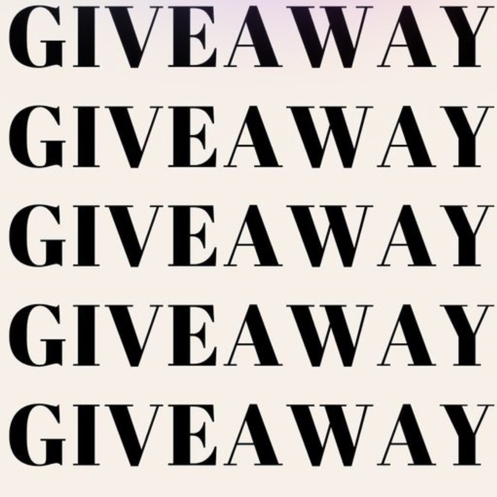 Live Show Giveaway 🤩
